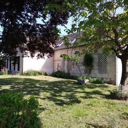 Les Hautes Mougonnieres Neuil Екстериор снимка