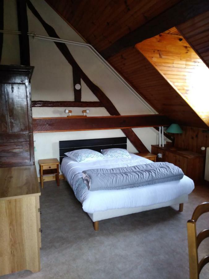 Les Hautes Mougonnieres Neuil Екстериор снимка